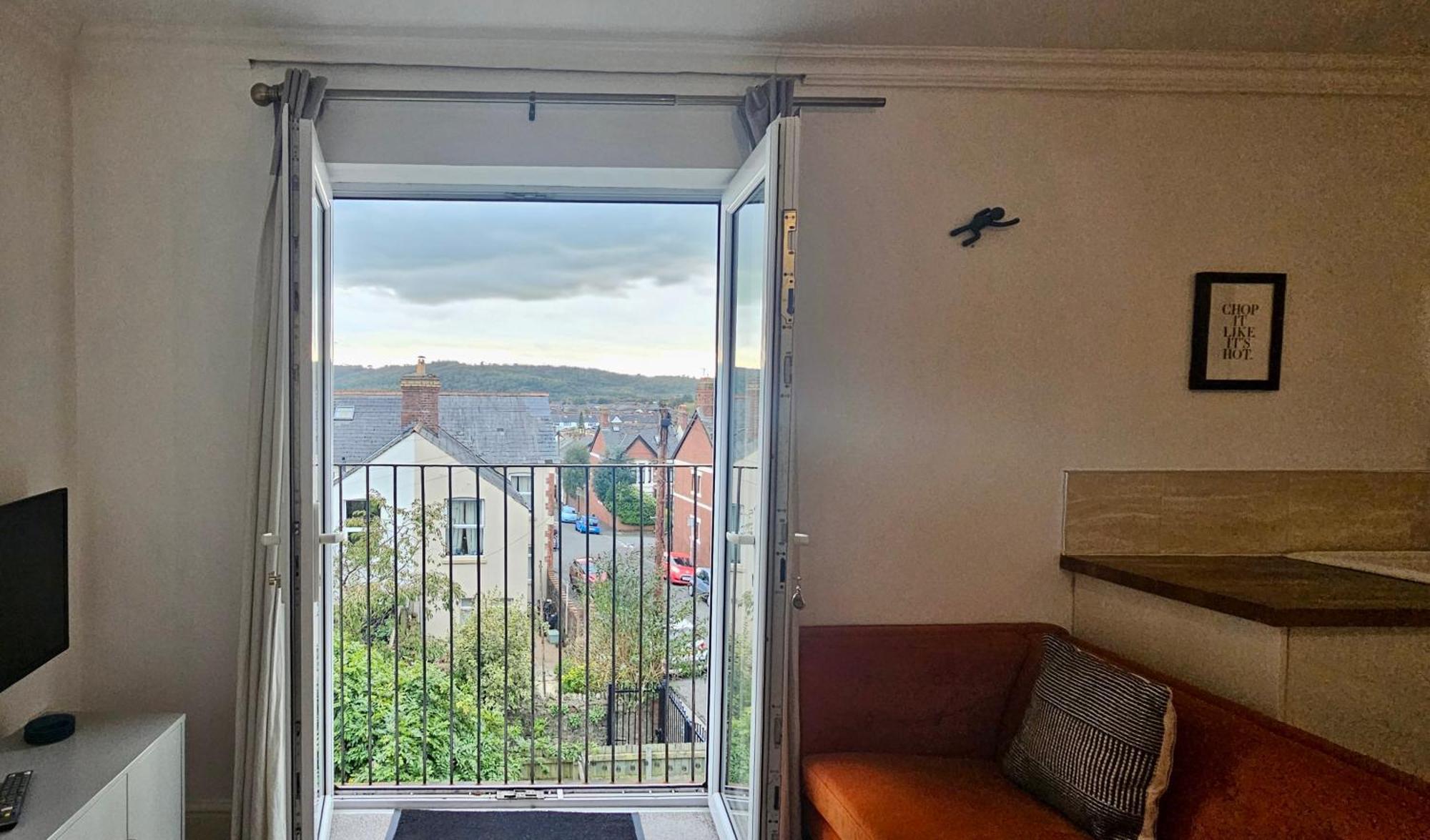 Thompson Apartments By Switchback Stays Cardiff Esterno foto